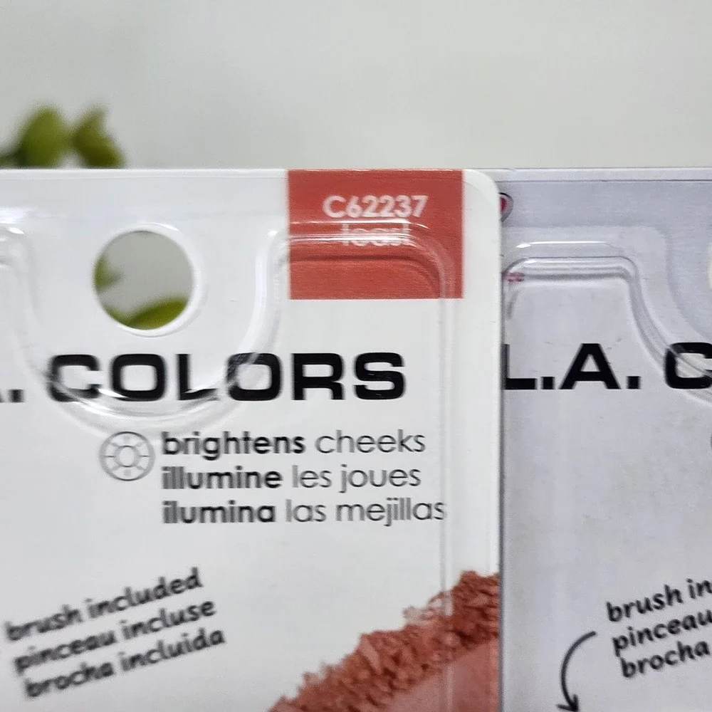 L.A. COLORS Powder Blush - Toast C62237 ~ 0.13 oz ~ Lot of 2 ~ New